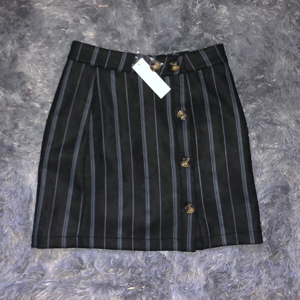 francesca’s skirt